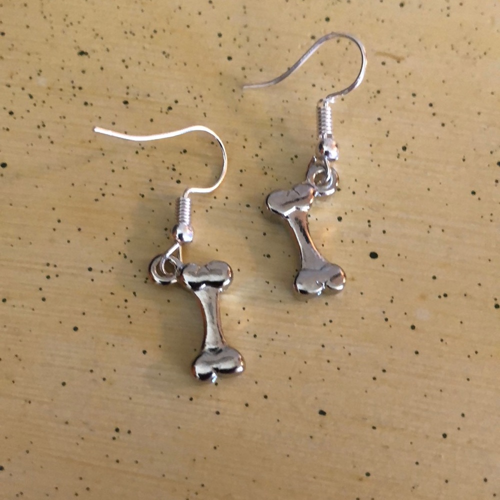 ❤️Cute Doggie Bone Earrings ❤️ - Picture 1 of 1